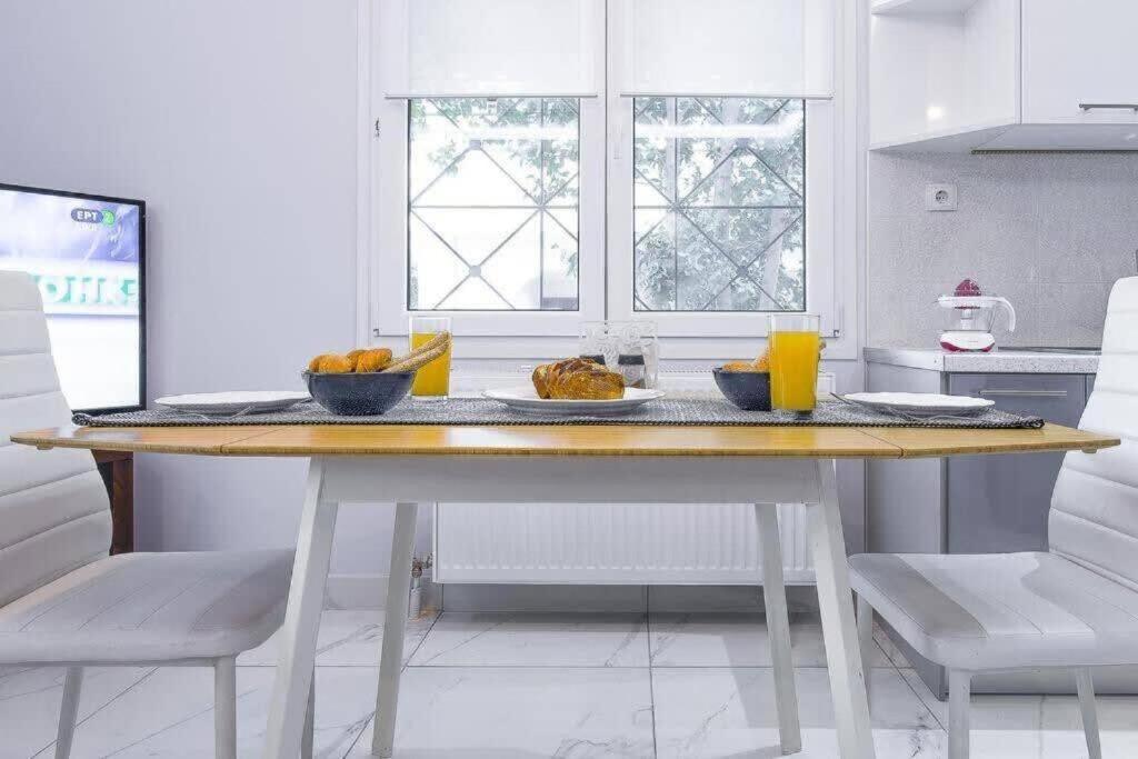Modern Fully-Equipped House, 5 Min Walk From Metro Villa Athens Exterior photo